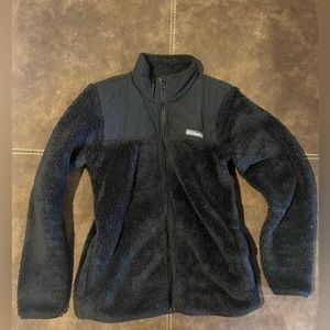 Woman’s Columbia fleece jacket
